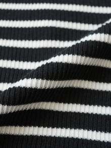 Setelan 2pcs Musim Semi/Panas Terbaru, Seksi, Manis, dan Menggoda, Terdiri dari Tank Top Bandeau dengan Tali Pengikat dan Kardigan Rajut Lengan Panjang Pendek yang Membentuk Tubuh, Cocok untuk Jalan-jalan, Bepergian, dan Kencan. - Hitam - View 10