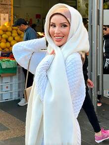 1pc Thick Solid Color Fleece Mohair Tassel Scarf, Chic Autumn/Fall Warm Couple Shawl, Soft & Comfortable Blanket Scarf, Suitable For Daily Wear - White - View 1