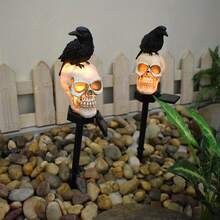 1pc Halloween Resin Solar-Powered Ground Stake Light, Crow And Skull Lantern, Suitable For Courtyard Landscape Decoration - Crow - View 5