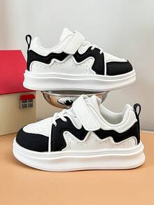 Toddler Thick Sole Sports Shoes Layered Wave Patchwork Soft Bottom Shock Absorbing Hook & Loop Baby Outdoor Shoes - Black - View 1