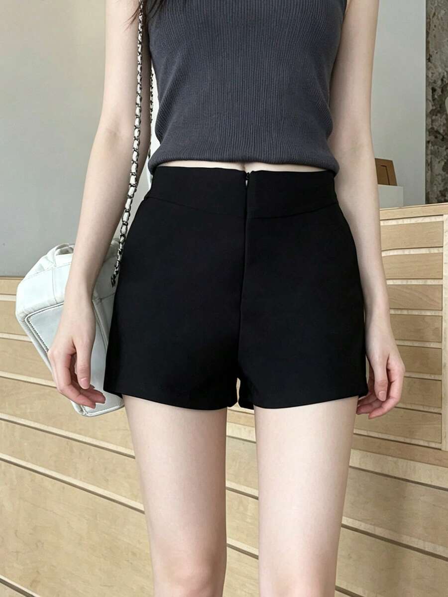 Women's Straight Leg Fabric Mini Shorts, With Zipper Detail, Slight Stretch, Black Casual Shorts - Black - View 1