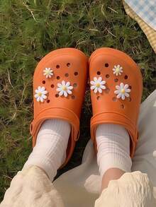 Resin Daisy Shoe Charms For Girls, 6Pcs Cute Flower Accessories For Sandals, Spring Summer Decoration For Women, DIY Party Favor - Multicolor - View 1