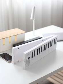 1 buah Keyboard Elektronik Portabel Lipat 61 Tombol Warna Putih dengan Tas Penyimpanan, 16 Nada, 100 Ritme, 25 Lagu Demo, Piano Gulung Isi Ulang USB, Keyboard Musik Multifungsi, Cocok untuk Pemula, Latihan di Rumah dan Pelajaran Musik - Tersedia berbagai pilihan (kemasan yang lebih baik) - View 9