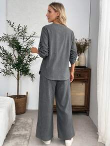 Women'S Casual Grey Striped Fall Cotton Two‑Piece Outfit, Notch‑V Roll‑Sleeve Top & Wide‑Leg Pants For Commute Casual Outfits, Elitara - Grey - View 3