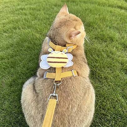 Peitoral Com Guia Para Gatos E Cachorros Coleira Abelhinha Veludo Cotelê Ajustável Anti Fuga