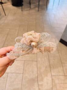 1pc Pearl Ribbon Ruched Mesh Hair Clip, Large Soft Hair Clip, Designed For Women, Suitable For Holiday Celebrations, Party Gatherings, Summer Hair Accessory Matching And Vacation Travel Wear - Regular Model - View 3