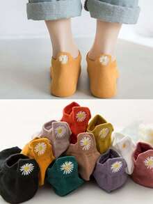 3/5/10 Pairs Fashionable And Comfortable Women's Short Socks, Japanese Design With Daisy Pattern, Suitable For Spring And Summer, Perfect Warm Christmas Gift, New Year Essential, And Valentine's Day Surprise. 1 Pair - Multicolor - View 2
