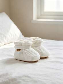 Infant Boots, Warm And Comfortable Infant Socks And Shoes, Easy To Put On And Take Off, Soft Non-Slip Adjustable, Suitable For Infant Boys And Girls - White - View 5