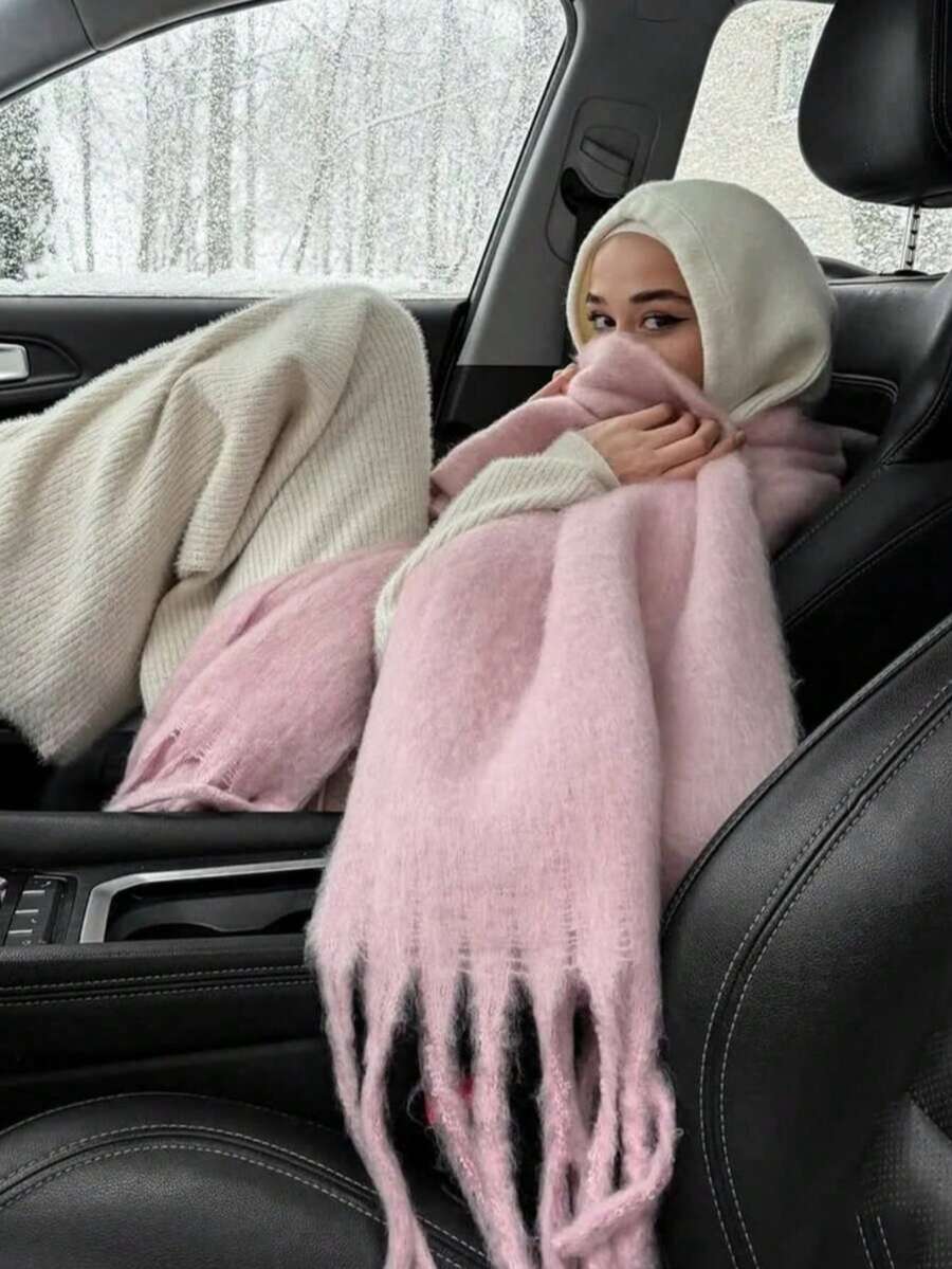 1 قطعة وشاح صوف موهير سميك بلون موحد مع شرابات، شال دافئ أنيق للخريف/الشتاء للأزواج، وشاح بطانية ناعم ومريح، مناسب للارتداء اليومي - وردي - مشاهدة 1