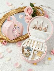 1pc/10pcsA‑Z Pink Romantic Floral Wreath Letter Jewelry Box, Semi‑Circular, Snap‑Button Carry Handle, Divided Inner Lining, Portable Personalized Case With Pink Wreath & White Letters, All‑Season Style, Great Gift For Girlfriends And Bridesmaids - Multicolor - View 6