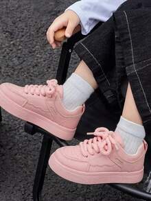 1 Pair Kids Thick Sole Casual Skate Shoes, Chunky Laces, Wavy Stitching Design, Breathable, Non-Slip, Soft Bottom, Versatile Daily Sports Shoes - Pink - View 4