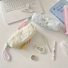 1 pièce Nouvelle trousse à crayons grande capacité avec broderie de dessin animé, trousse à crayons douce et mignonne pour les étudiants - Plusieurs styles - Voir 11