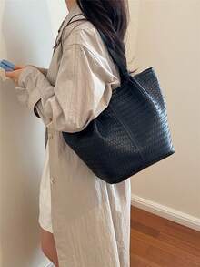 Minimalist Elegant Woven Texture Tote Bag For Women 2026 Solid Color Luxury Niche High-End Versatile Shoulder Underarm Bag - Black - View 5