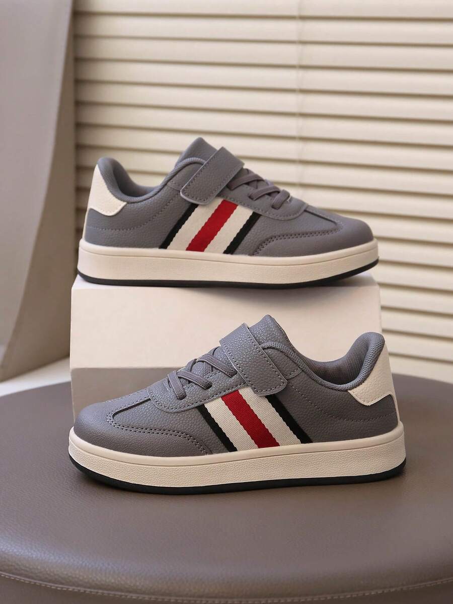 New Boys' Sports Shoes With Hook-And-Loop, Comfortable Flat Sole, German Training Shoes - Grey - View 1
