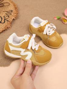 1 Pair Yellow Mesh Breathable Soft Sole Anti-Slip Colorblock Lace-Up & Hook-And-Loop Casual Sports Shoes For Daily Wear, Travel, Vacation, Home, Party, Outdoor, Spring/Autumn New 2026 - Yellow - View 1
