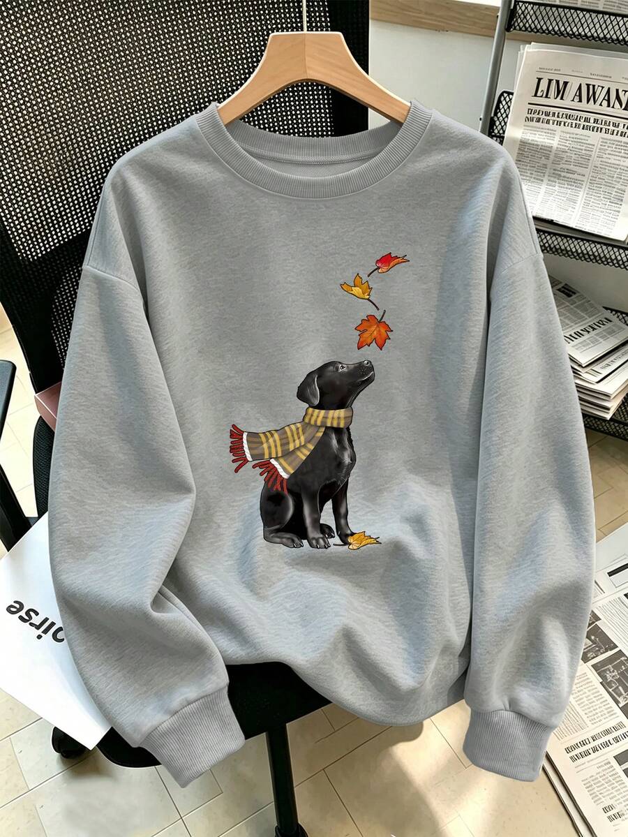 Women's Plus-Size Fashionable Casual Crew Neck Sweatshirt, Cute Black Labrador Retriever Maple Leaf Graphic Print, Women's Top For Autumn And Winter. - Grey - View 1