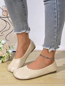 Korean Style Minimalist Split Toe Design Low Vamp Slip-On Flat Shoes, Comfortable Soft Sole Commuter Women's Shoes - Beige - View 1