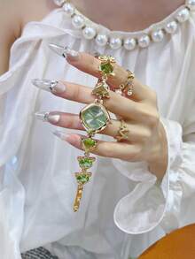 1pc New Casual Fashion Women's Bracelet Watch, Crystal Decorated Dial, Rhinestone Inlaid Strap, Suitable For Students Back To School - one-size - View 7
