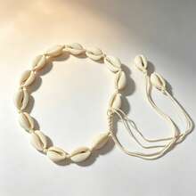1pc Bohemian Style Seashell Drawstring Collarbone Necklace, Beach Vacation Natural Shell Necklace, Adjustable Braided Rope Necklace, Vacation Style Minimalist Neck Chain - Apricot - View 5