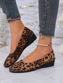 Women's Lightweight Suede Vintage Leopard Print Round Toe Low Vamp Slip-On Wedge Heel Pumps - Brown - View 6