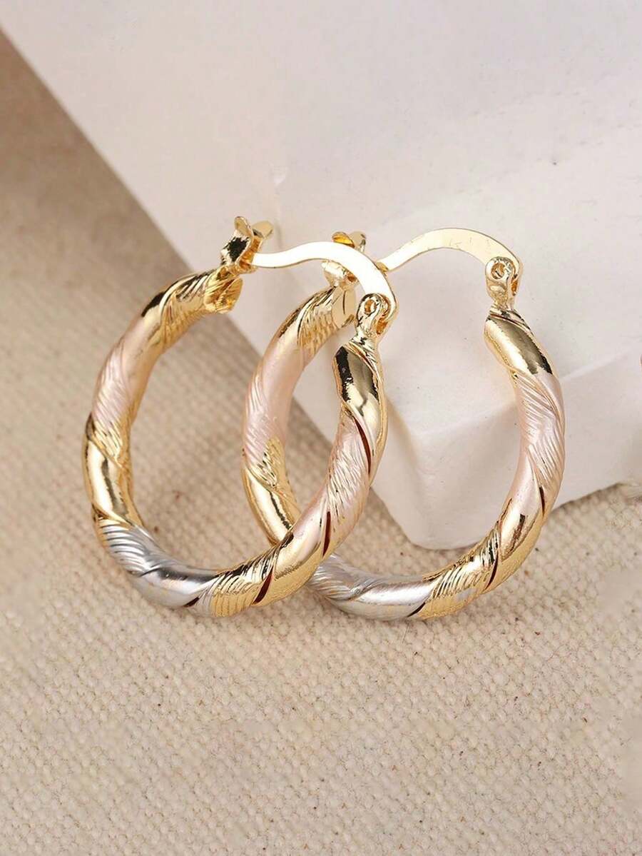 1 Pair Vintage Fashion Contrast Color Personalized Versatile Round Colorful Earrings, Elegant Minimalist Twisted Hoop Earrings For Women, Suitable For Daily And Holiday Wear - Gold - View 1