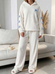 Autumn/Winter Coral Fleece 3D Bow Hooded Cute Ears Sweet Princess Style Long Sleeve Long Pants Pajama Set - White - View 5