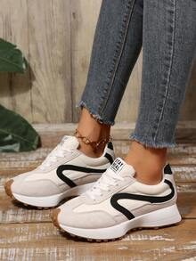 Women Retro Patchwork Lace‑Up Casual Running Sneakers - Beige - View 3