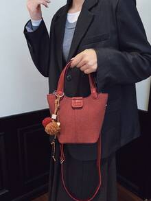 女款水桶包 時尚搭扣設計 優雅極簡風 適合購物、通勤、商務，可搭配圍巾，酒紅色 PU 啞光 - 酒紅色 - 查看 6