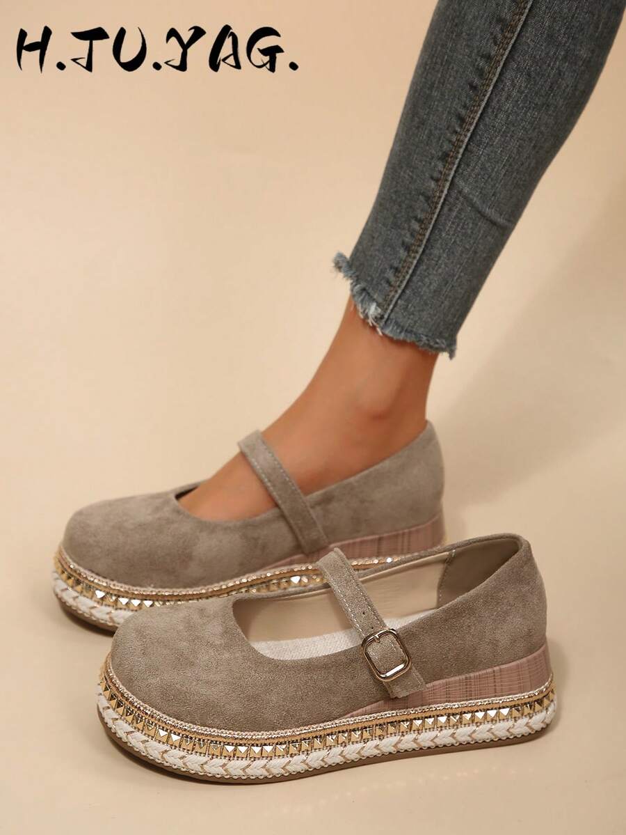 Women's All Season New Rivet Decor Bohemian Style Thick Sole Buckle Closed Toe Low Shaft Breathable Comfortable Casual Elegant Flat Sandals - Light Khaki - View 1