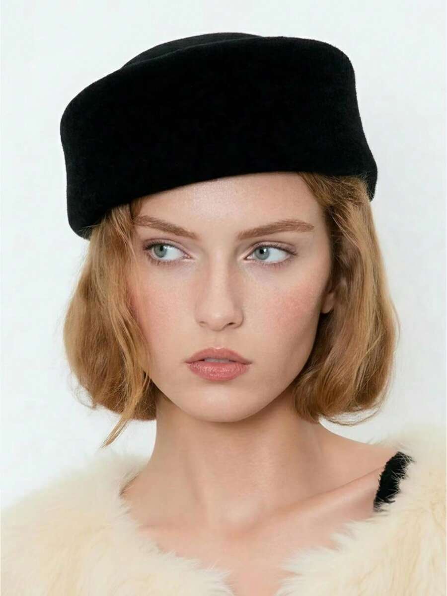 Black Vintage Wool Beret - Autumn Winter Elegant Retro French Style Plain Top Hat - Black - View 1