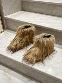 1 Pair Fashionable Children's Personalized Long Fur Plush Ankle Boots, Color-Block Fluffy Fur Ankle Boots, Suitable For Outings, Street Style, Holiday Parties, Autumn/Winter - Brown - View 4