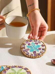 1pc/2pcs Lightweight Luxury Woven Colorful Shell Coasters, Natural Pearl Mother-Of-Pearl Heat Resistant Insulation Pads, Anti-Scald Tea Cup & Teapot Mats, Exquisite Home Tabletop Decor, Suitable For Coffee Tables, Kitchen Dining Tables, Party Table Decorations - Multicolor - View 4