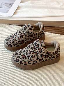 Kids' Vintage Leopard Print Hook & Loop Slip-On Sneakers, Non-Slip Casual Versatile Sports Shoes For Boys & Girls - Grey - View 2