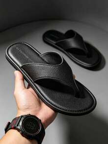 Men's Pure Black Casual Breathable Slippers, Soft Non-Slip EVA Sole Sandals, Spring Summer Fashion Outdoor Lightweight One-Strap Slides, Suitable For Daily Beach Wear - Black - View 1