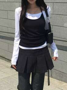 Setelan Kasual 2 Potong Gaya Korea Minimalis dengan Model Tank Top Halter Neck dan Kaos Lengan Panjang - Hitam - View 5