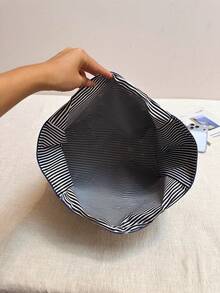 1 buah Tas Tote Nilon Polkadot Kapasitas Besar Warna Biru untuk Wanita - Biru - View 5