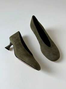 Women's 2025 New Chunky Heel Pumps V-Cut High Heels Square Toe Retro Granny Shoes Spring Witch Shoes - Army Green - View 6
