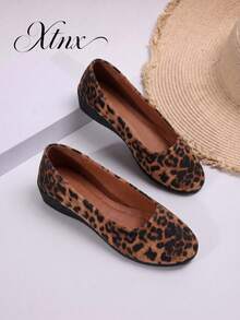 Women's Lightweight Suede Vintage Leopard Print Round Toe Low Vamp Slip-On Wedge Heel Pumps - Brown - View 1