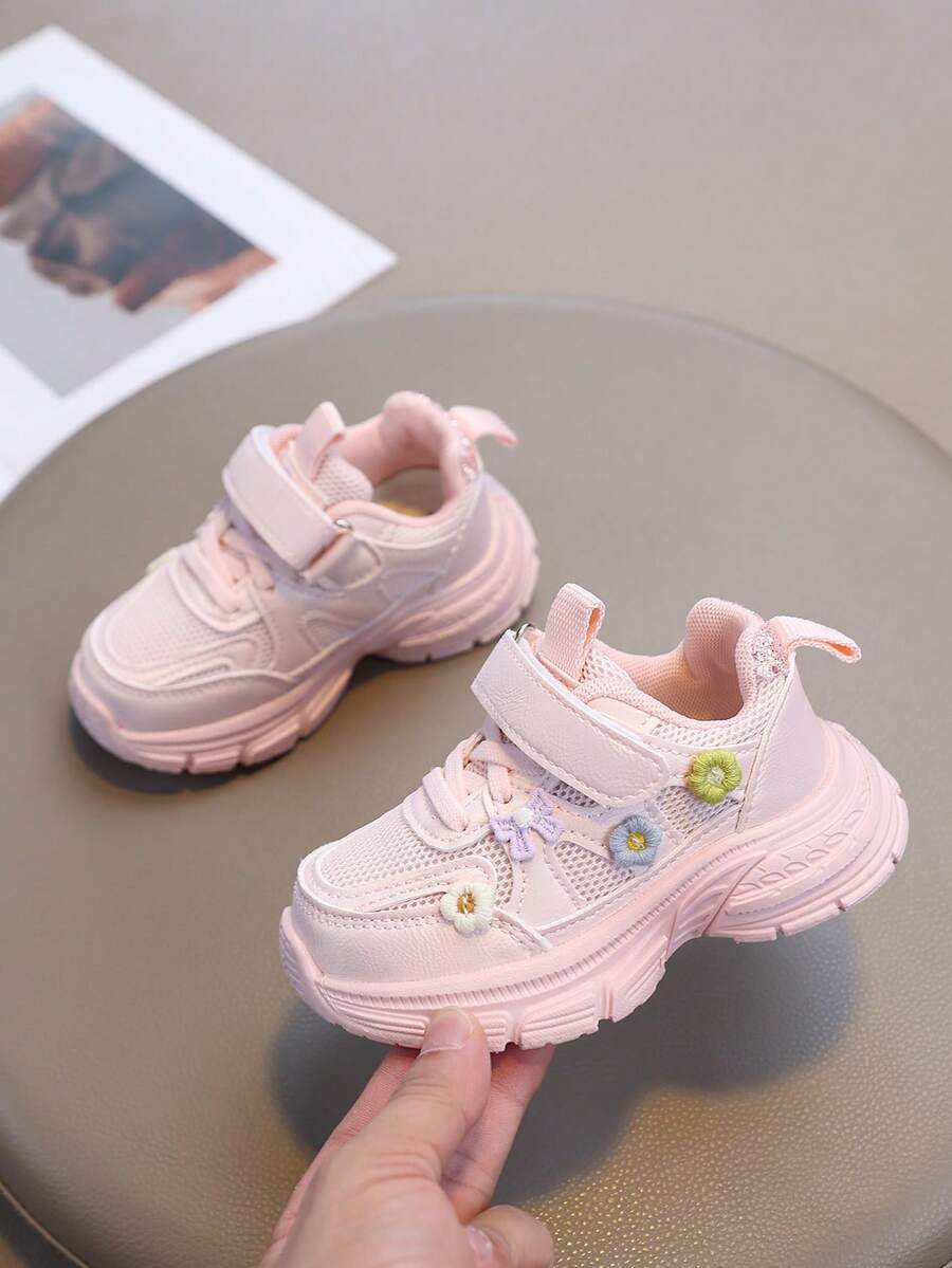 Sweet Style Girls' Sports Shoes 2026 Spring/Autumn New Floral Hook & Loop Mesh Running Chunky Sneakers Breathable Soft Sole Toddler Walking Shoes - Pink - View 1