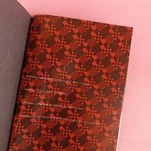 Comics & Graphic Novels - Single Book - View 5