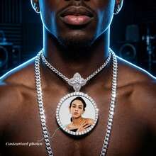Kalung Liontin Bingkai Foto Bulat Besar dengan Gesper Daun Semanggi Kustom, Aksesori Perhiasan untuk Wanita dan Pria, Gaya Hip-Hop dengan Zirkonia, Tampilan Premium - Jepitan daun semanggi berdaun empat, bulat besar - View 1