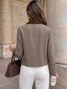 Double-Layer Lined Vintage Houndstooth Short Jacket For Women, Contrast Color Leather Lapel Single-Breasted Large Pocket Petite Jacket, Contrast Collar And Double-Button Design, Long Sleeve Fashion Outerwear - Multicolor - View 3