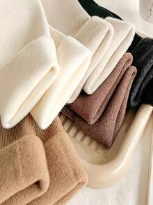 5 Pairs Comfortable Wool Winter Socks, Thick And Warm, Soft Texture, Earth Tone Design, Made Of Polyester And Nylon, Knitted Fabric, Solid Color Style, Suitable For Cold Weather/Yoga/Sleep Scenes, Showcasing Fashionable Women's Charm - Multicolor - View 7