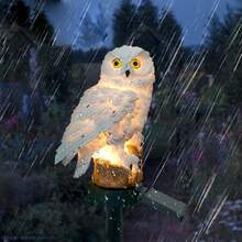 Solar Powered Owl Lawn Light, Resin Realistic Craft Outdoor Glowing Decorative Light, Garden Landscape Light, Light-Control Sensor Ground Stake Light, Animal Model Landscape Light, Holiday Atmosphere Light - Resin Owl Lawn Light - View 3