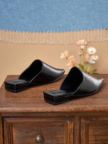 Women's French Vintage Black Pointed Toe Open Back Mule Shoes, Elegant Chunky Low Heel Sandals, Suitable For Daily Wear, Dating And Office Commute - Black - View 7