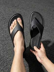 Men's Pure Black Casual Breathable Slippers, Soft Non-Slip EVA Sole Sandals, Spring Summer Fashion Outdoor Lightweight One-Strap Slides, Suitable For Daily Beach Wear - Black - View 3