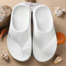 Men's White Thick Sole Flip Flops, Beach Vacation Seaside Slip-On Outdoor Walking Casual Sandals, Comfortable Summer Toe-Post Slippers, Fashion Open-Toe Slides, Unisex - White - View 9