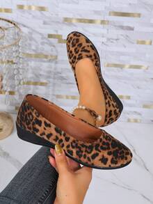 Women's Lightweight Suede Vintage Leopard Print Round Toe Low Vamp Slip-On Wedge Heel Pumps - Brown - View 2
