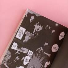 Comics & Graphic Novels - Single Book - View 6