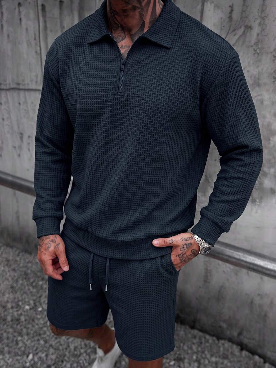 Setelan 2 Potong Atasan Polo Lengan Panjang dan Celana Pendek Rajut Waffle Warna Polos dengan Resleting Setengah, Pakaian Kasual Pria Lengan Pendek - Navy Blue - View 1